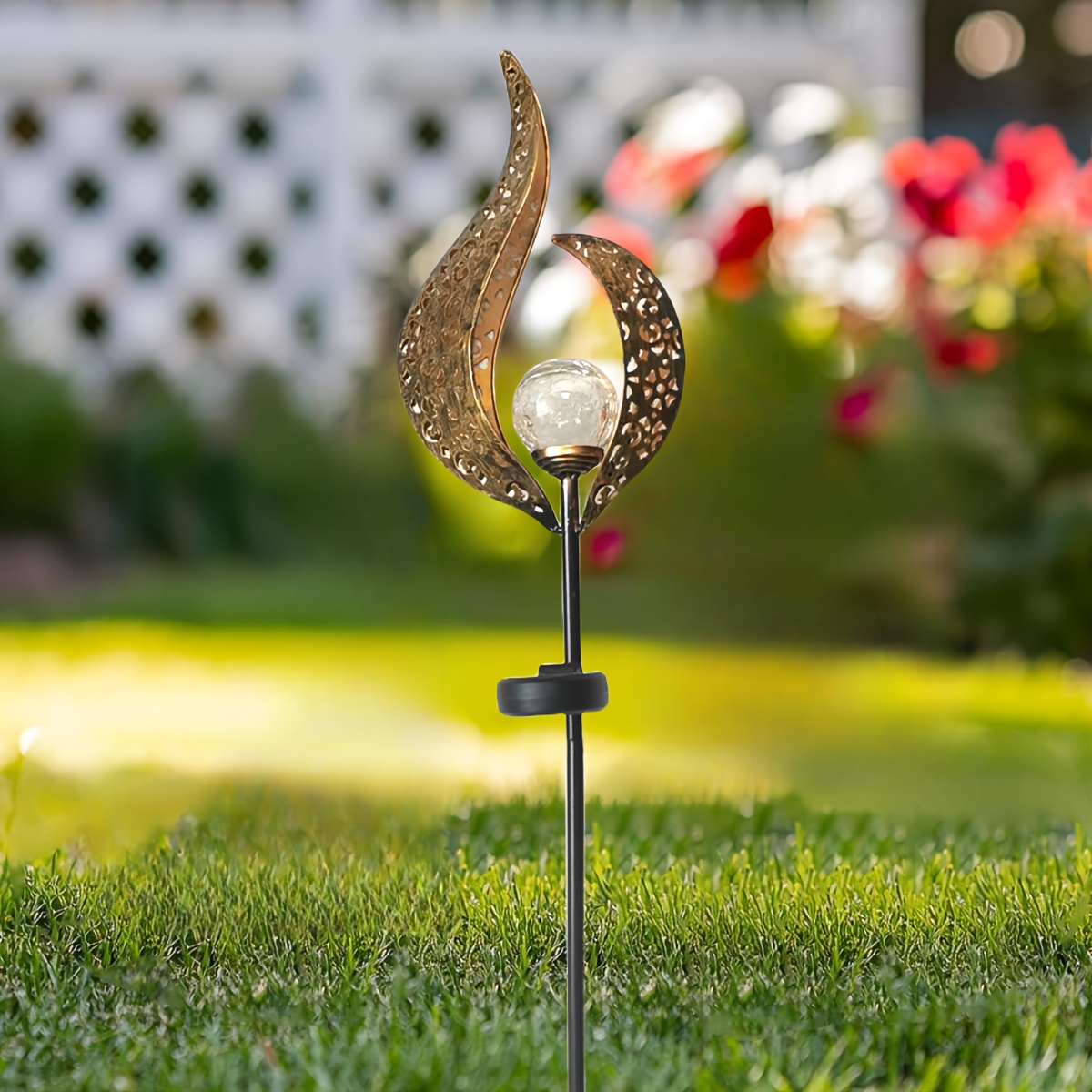 Zewnętrzna, solarna lampa w ks – Outdoor Lighting Pathway recenzja i cena